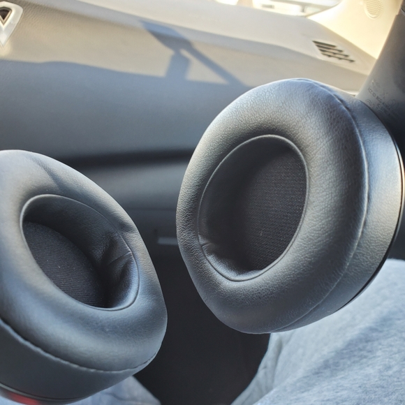 Brand new Dre beats - Picture 3 of 3